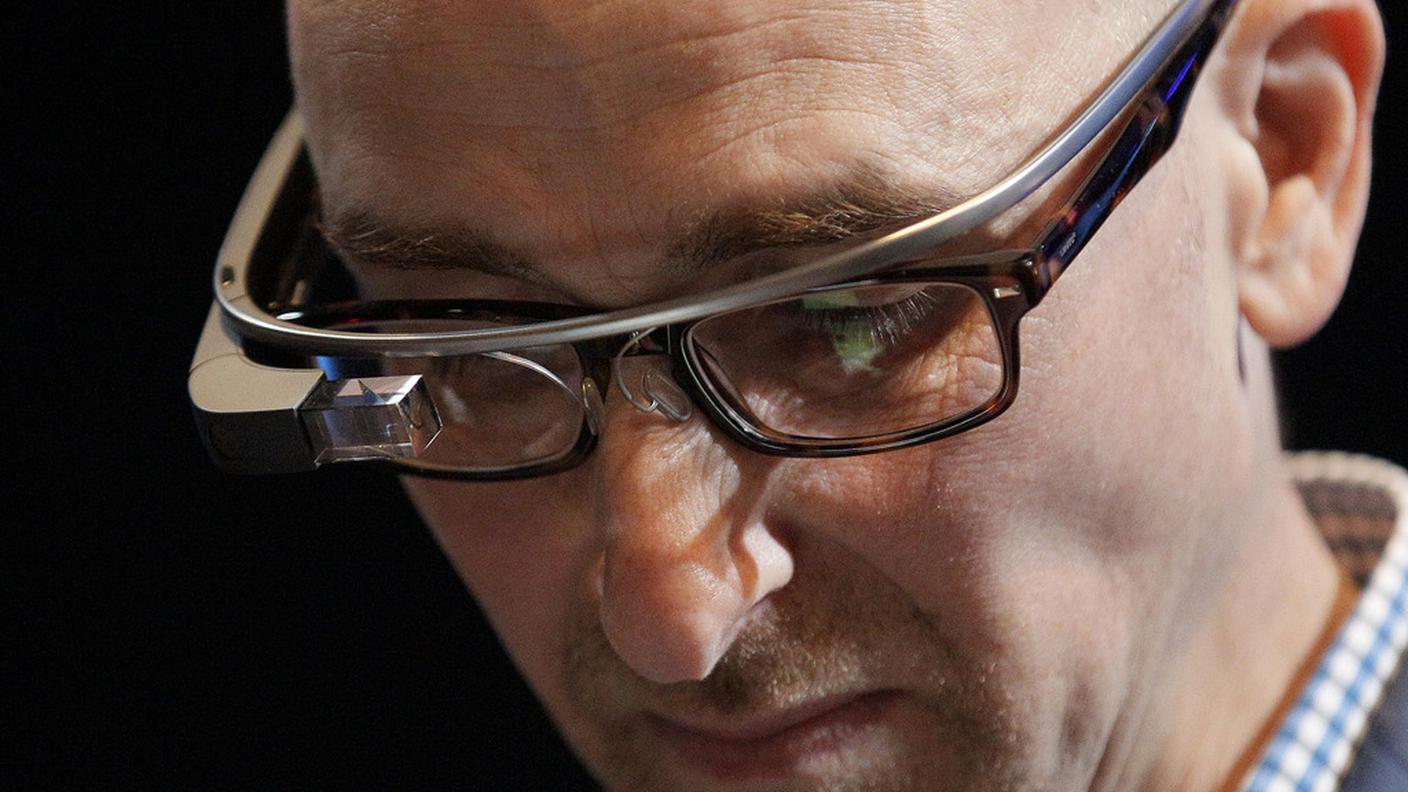 Google punta ancora sui Glass tecnologici