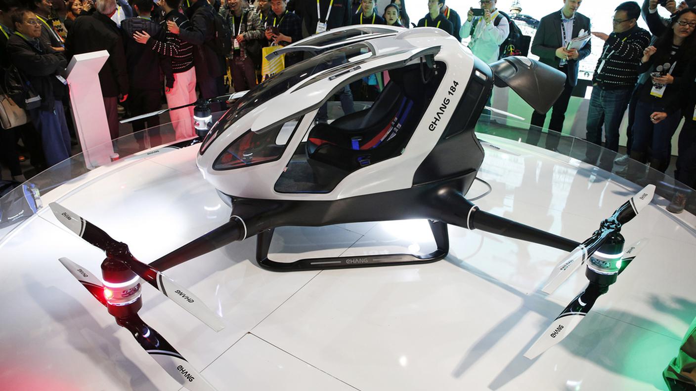 Niente comandi, il velivolo è completamente autonomo