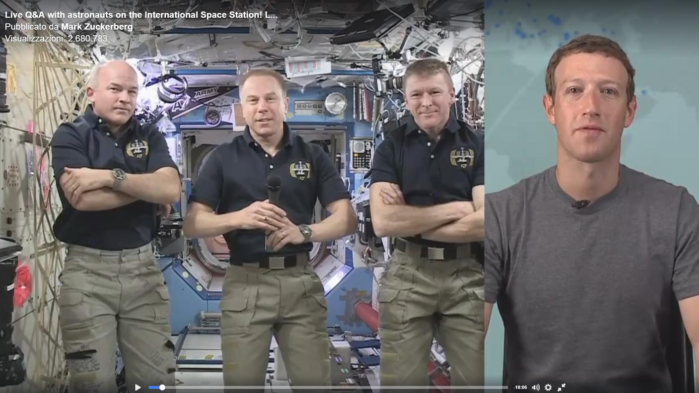 Tim Kopra, Jeff Williams e Tim Peake connessi con Mark Zuckerberg