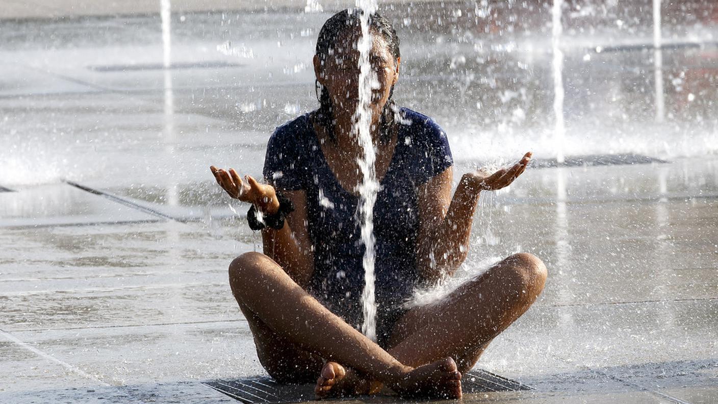 Con il grande caldo ogni mezzo è buono per rinfrescarsi