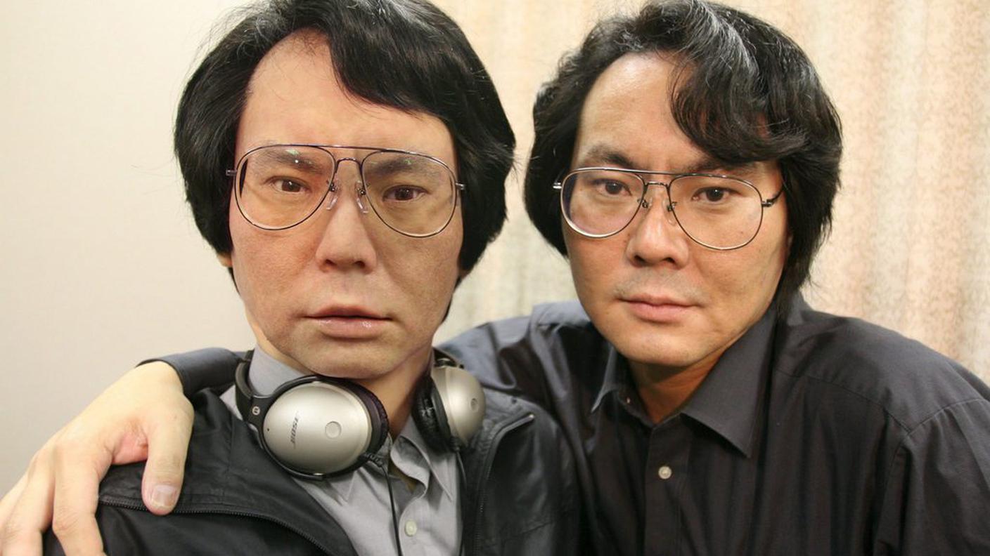 Ishiguro e il suo androide01
