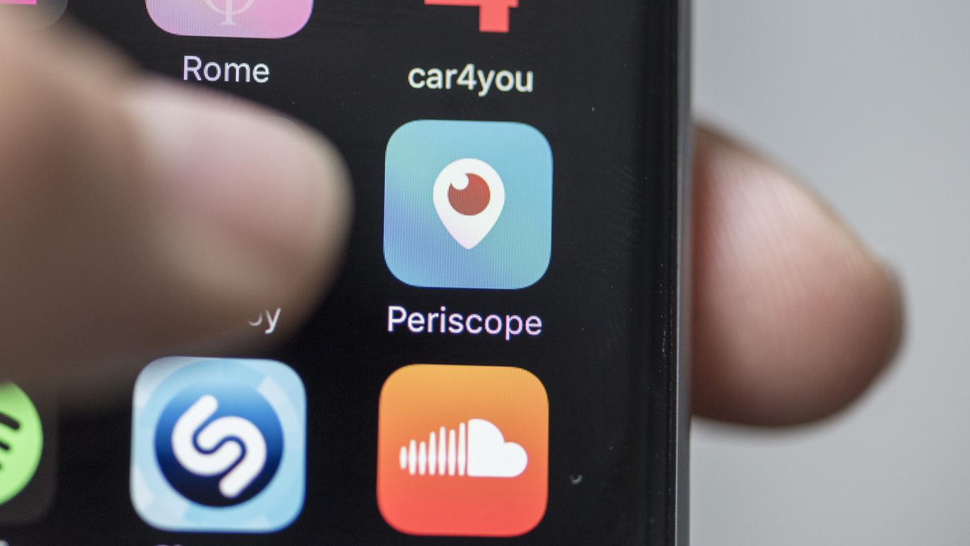 Mancia digitale per chi va in diretta su Periscope