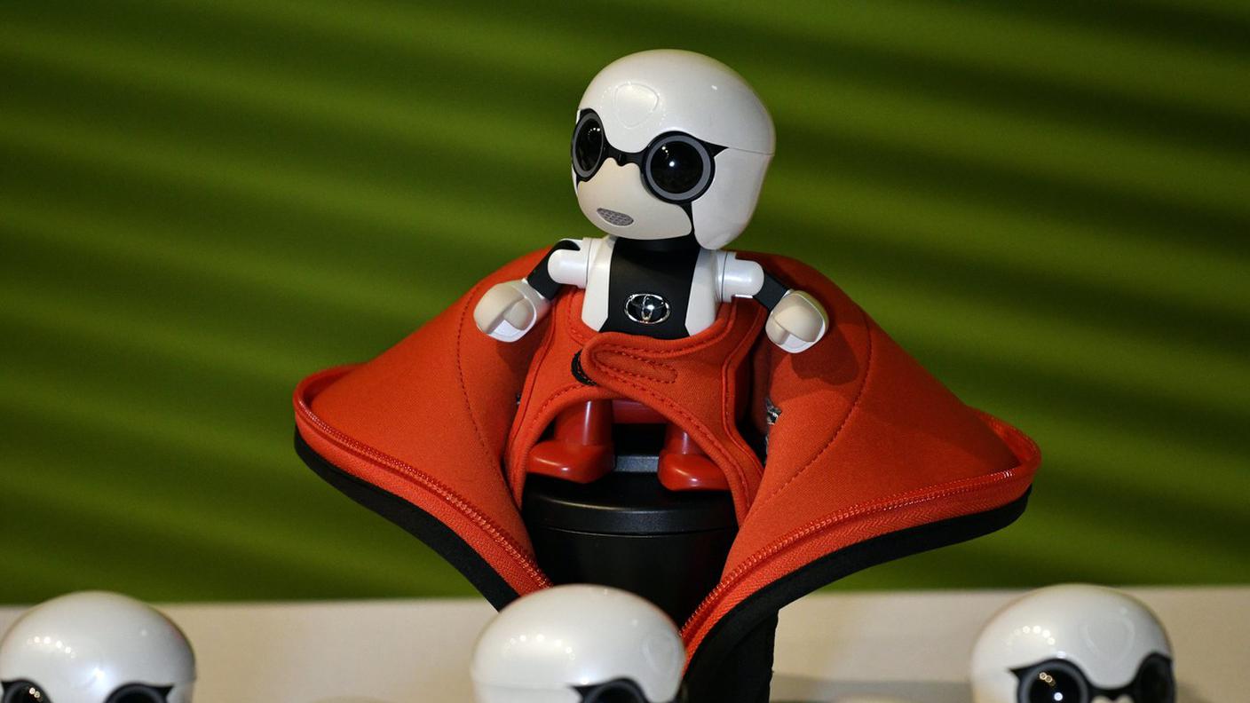 Un robot da compagnia Kirobo. Dotato dei nuovi muscoli artificiali potrebbe sollevare un'auto
