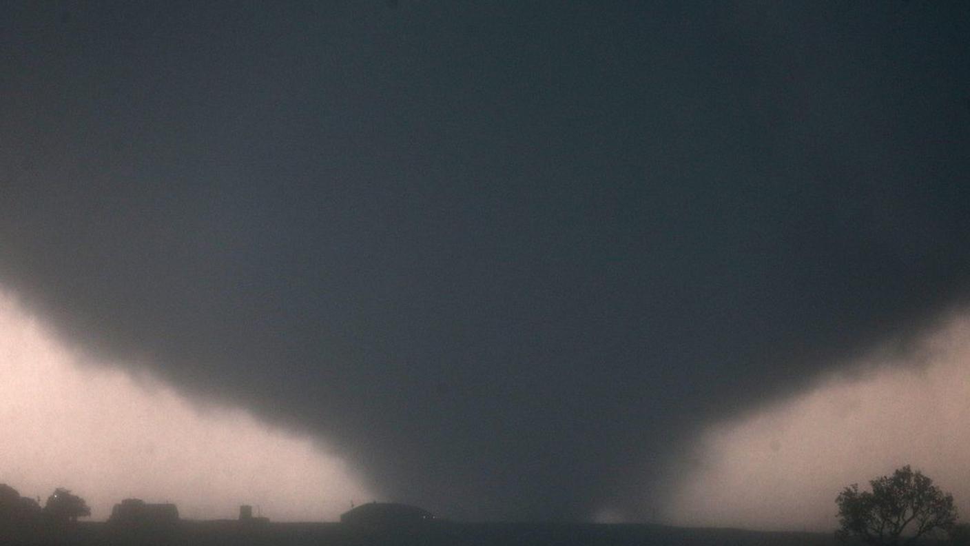 tornado oklahoma 6 1-6-2013 ky.JPG