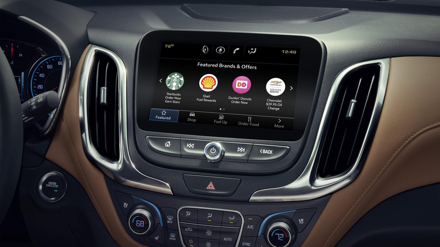 L'applicazione funziona come qualsiasi altra inserita dal sistema multimediale dell'auto