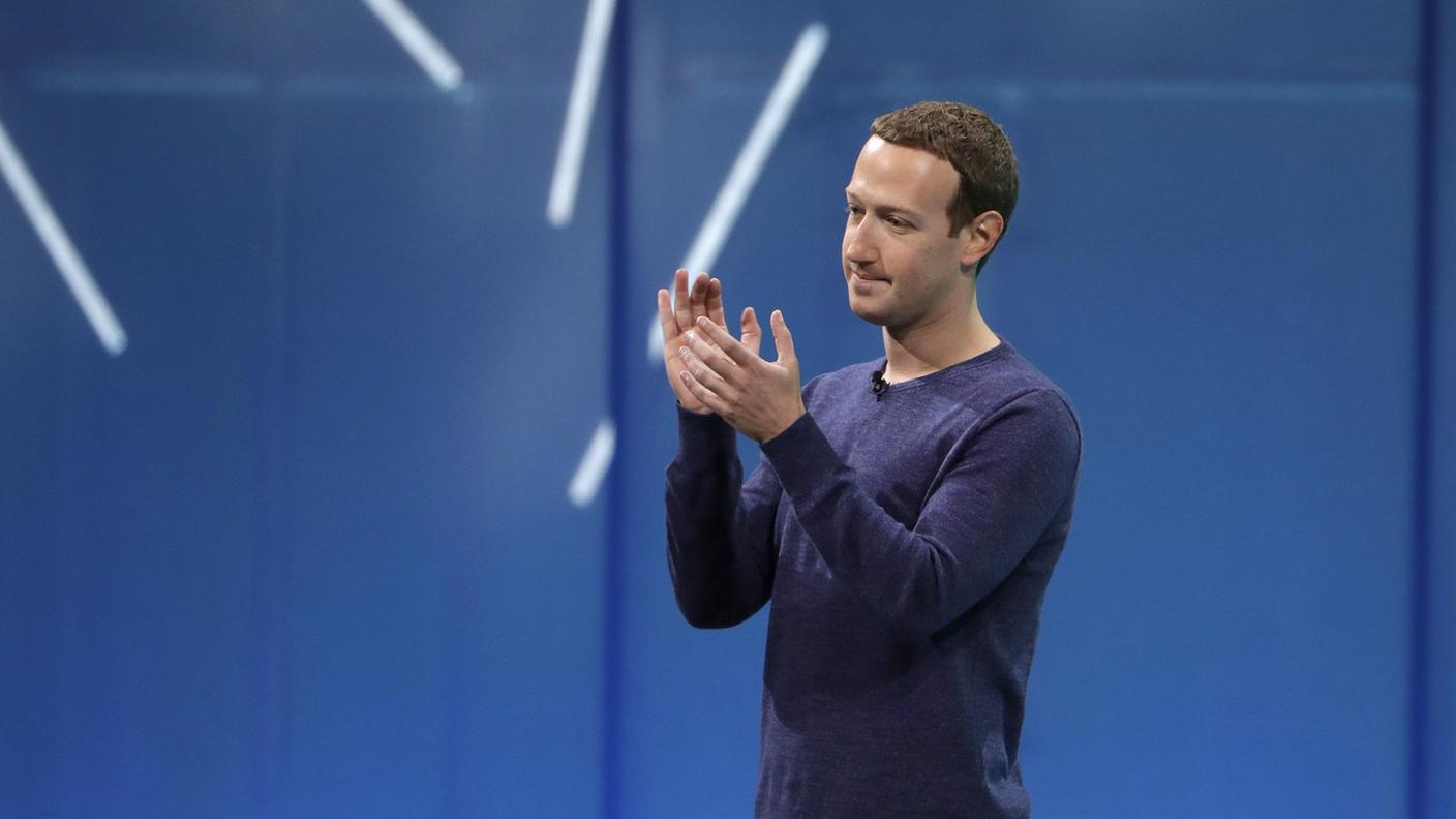 Mark Zuckerberg durante il suo intervento alla conferenza F8