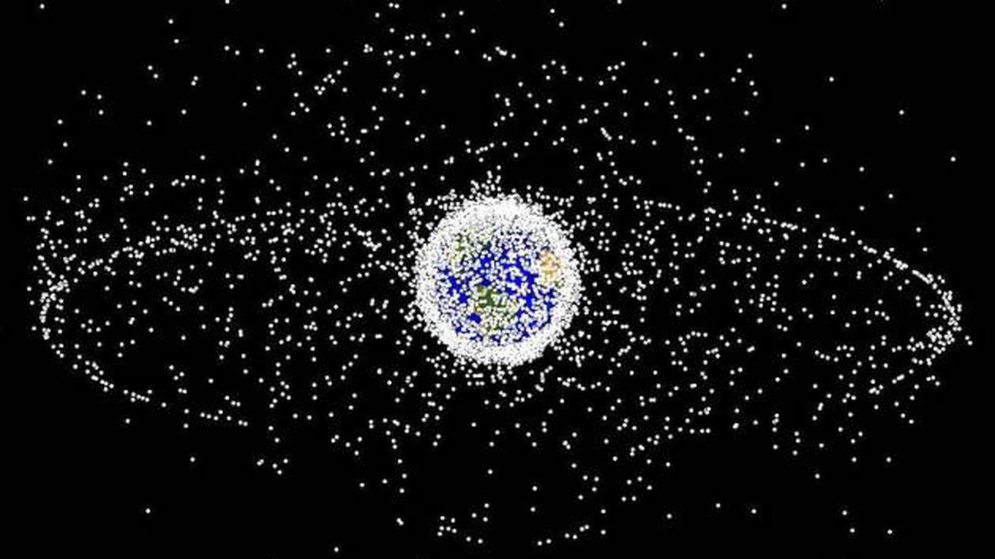 Rappresentazione artistica della Terra circondata da satelliti artificiali