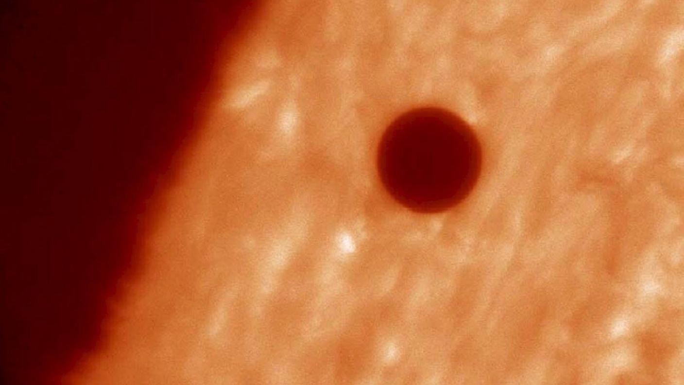 Mercurio tornerà a transitare davanti al Sole l'11 novembre