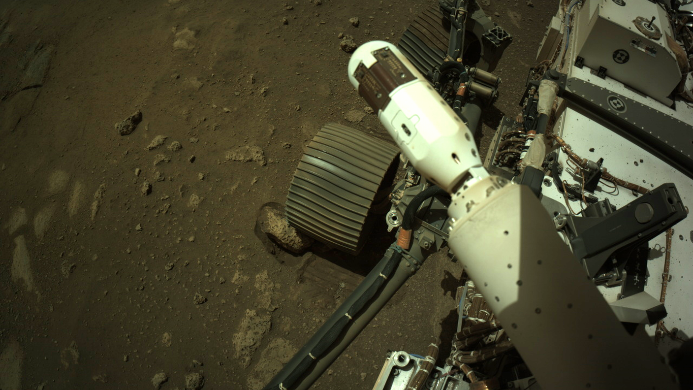 Mars_Perseverance_NLF_0014_0668187059_196ECM_N0030038NCAM00111_01_295J.png