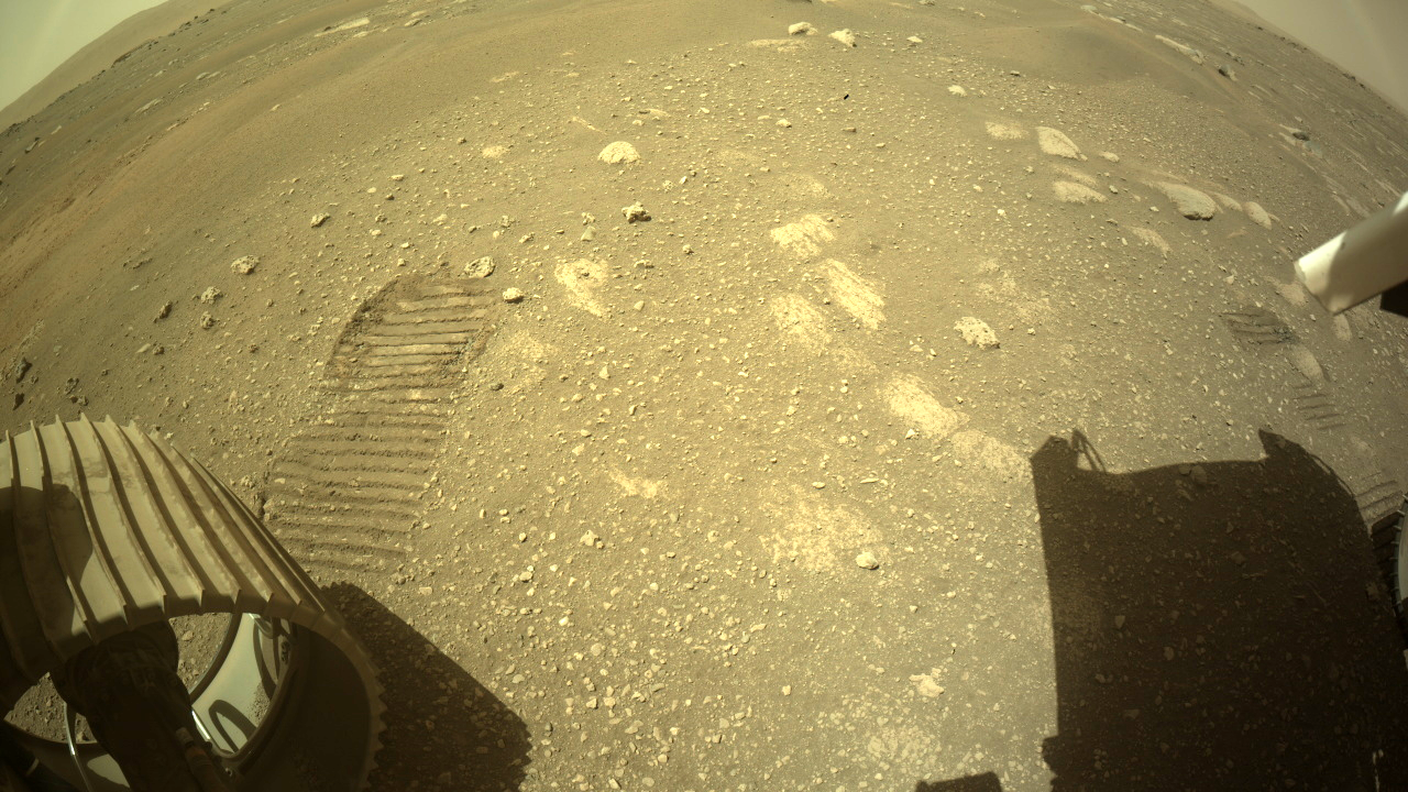 Mars_Perseverance_RLF_0014_0668186873_237ECM_N0030038RHAZ00110_01_295J.png