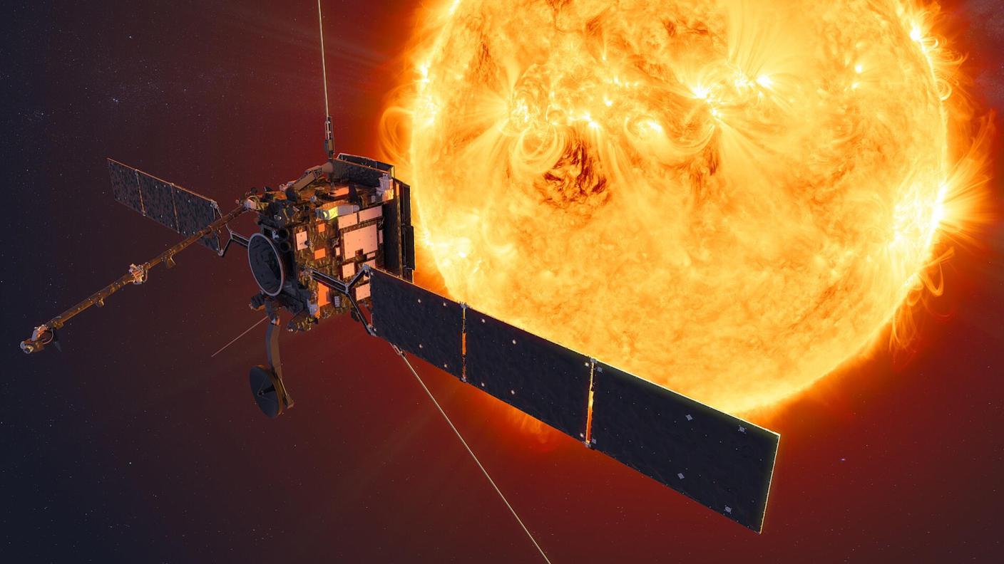 La sonda spaziale Solar Orbiter fornisce immagini del Sole e osserva anche il suo lato più lontano, che non possiamo vedere dalla Terra