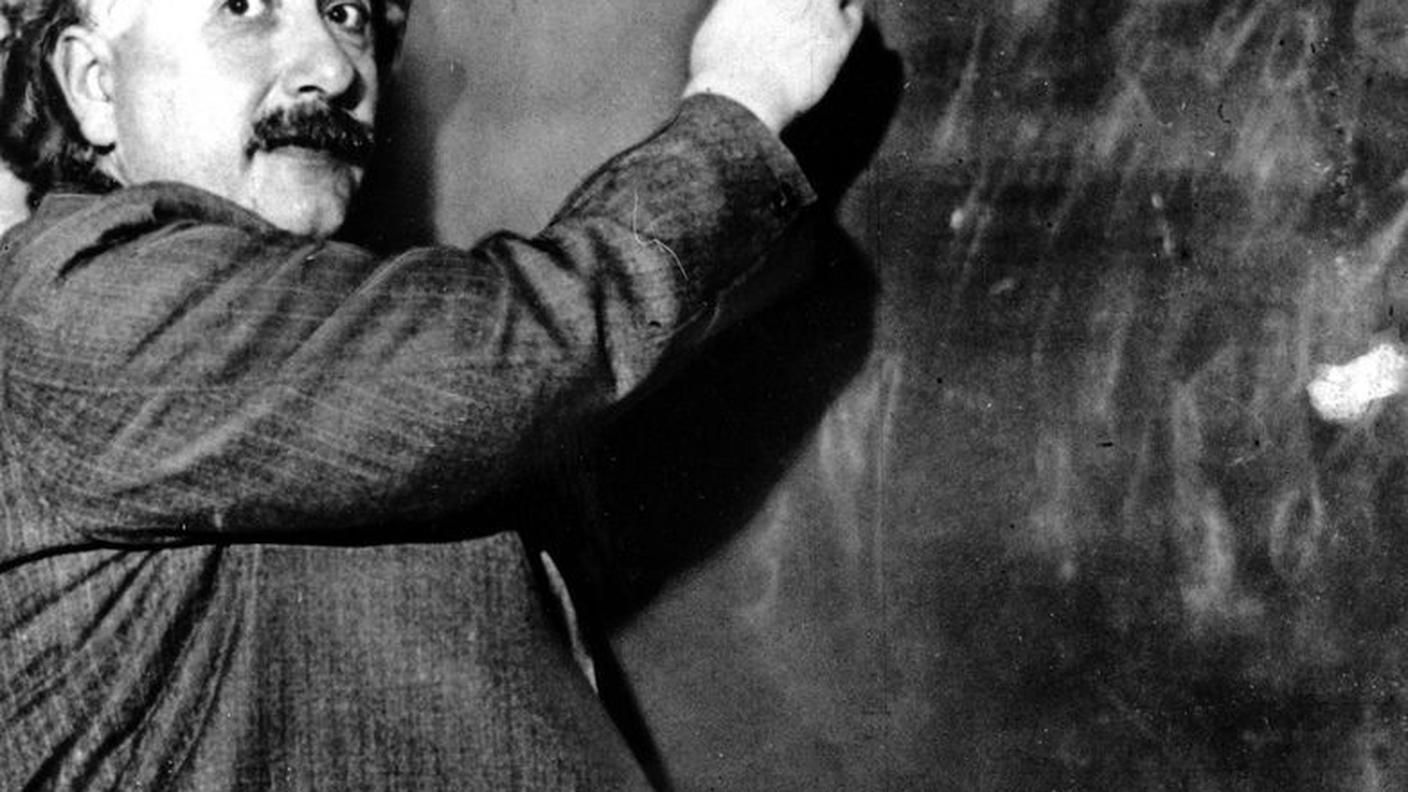 albert einstein ky.JPG