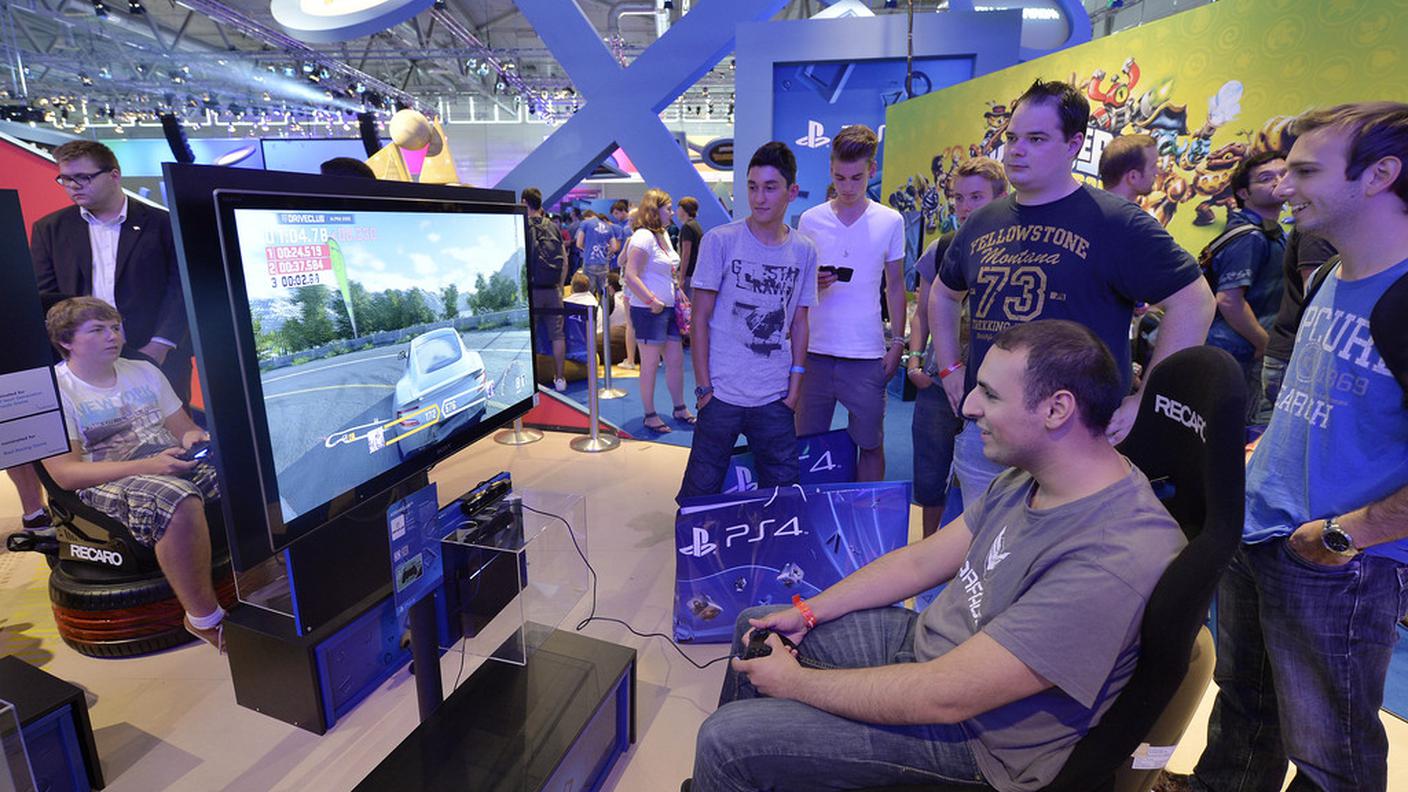 Mondo virtuale dei giochi agli onori
