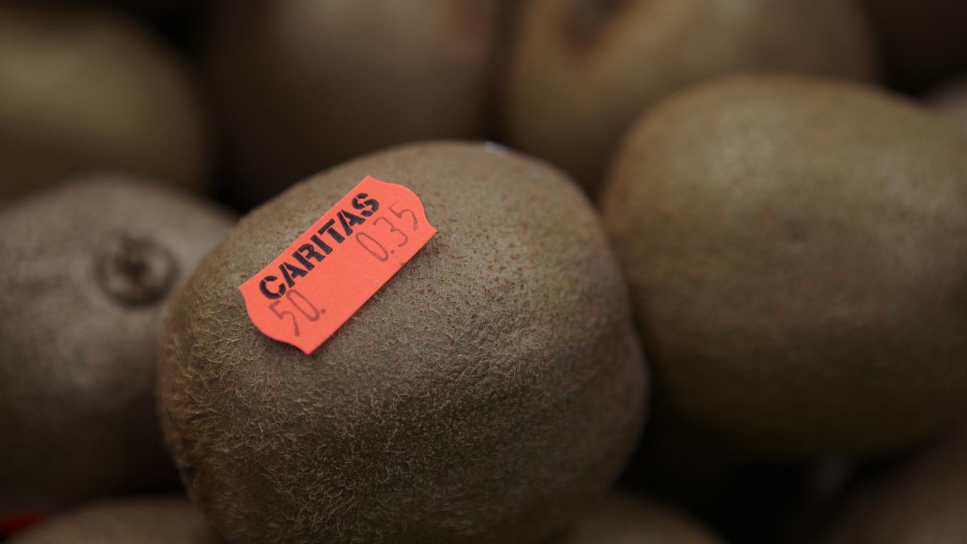 Una speciale tessera è necessaria per poter fare acquisti