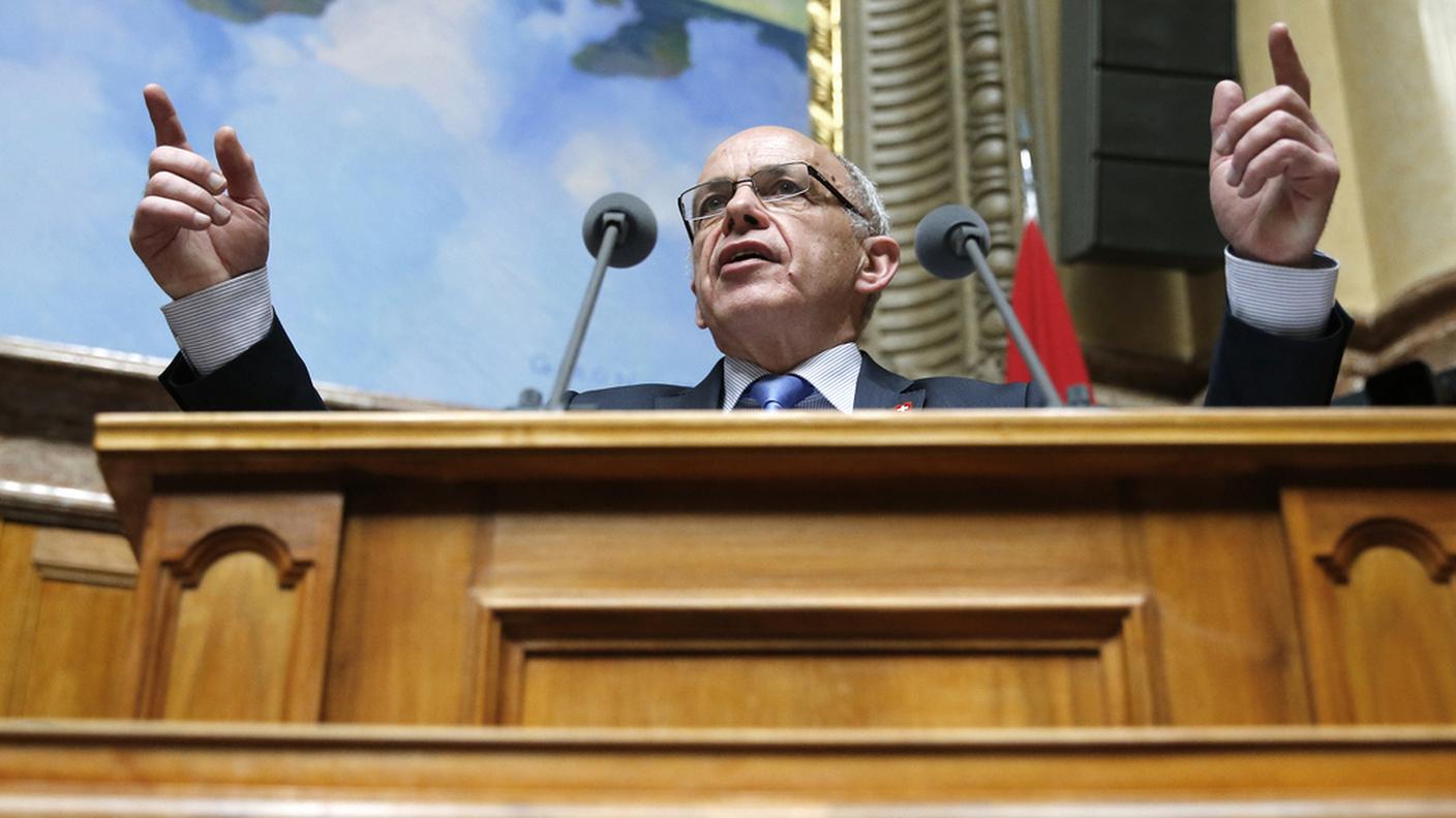 Il consigliere federale Maurer felice d'essere stato sconfessato