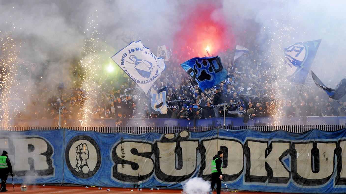 Allo stadio Brügglifeld non li vogliono