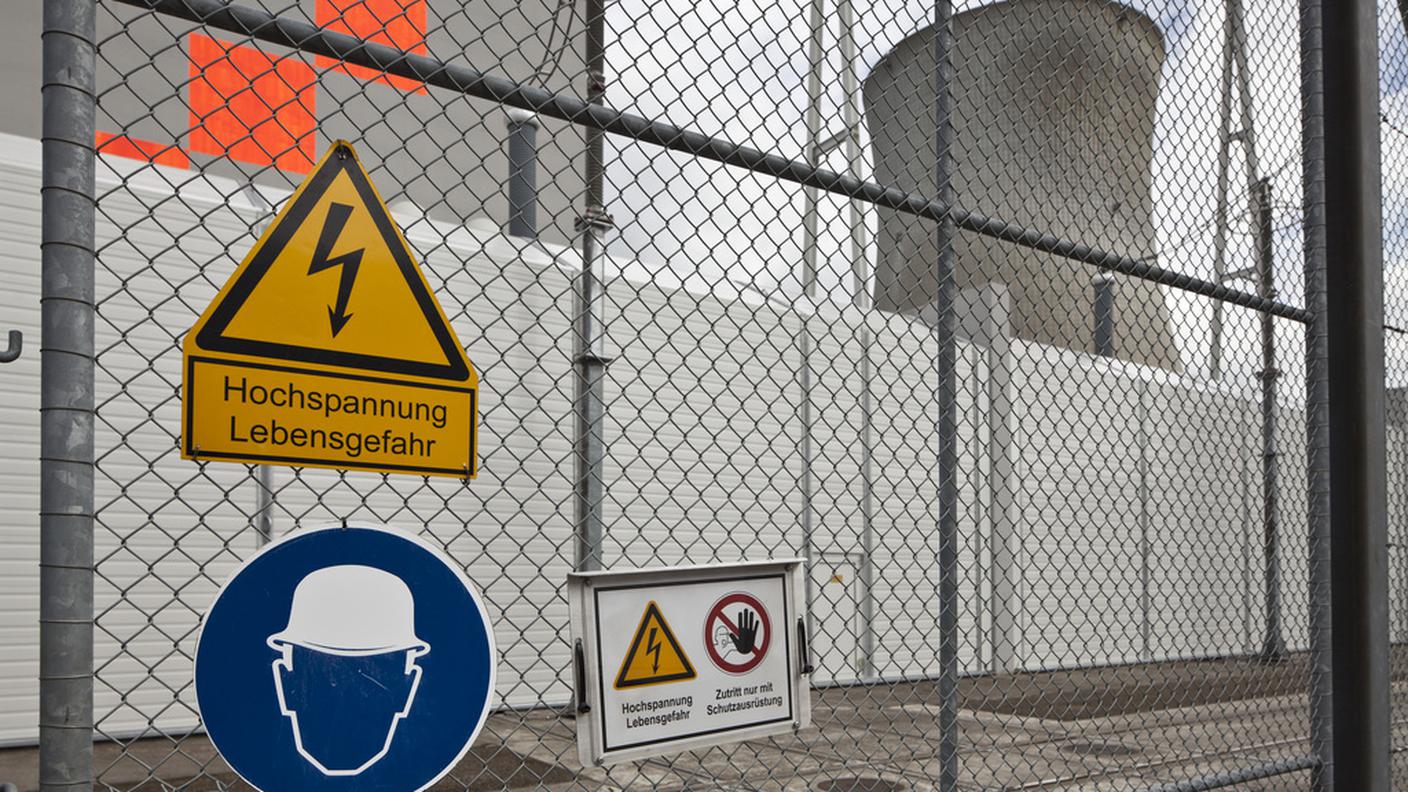 Leibstadt centrale atomica 27.8.2012 ky.jpg