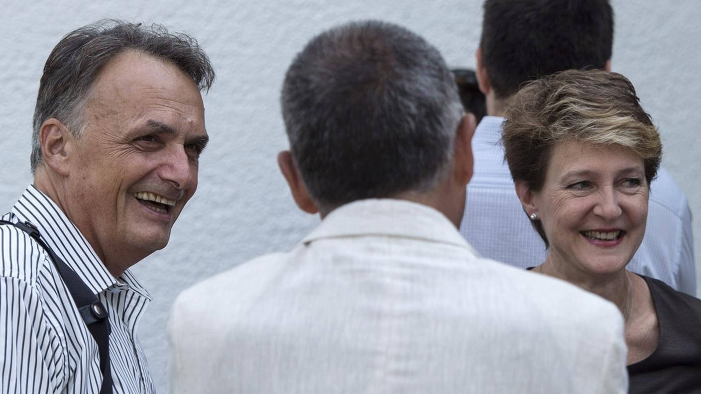 All'incontro di Simonetta Sommaruga c'erano anche gli alti funzionari del Dipartimento tra cui lo stesso Mario Gattiker (a sin.)