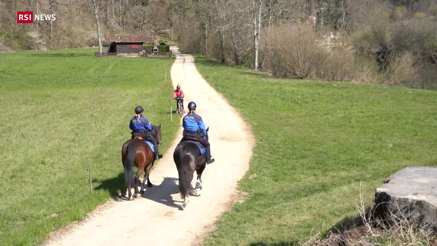 Giura: brigata equestre in azione per fare rispettare le regole
