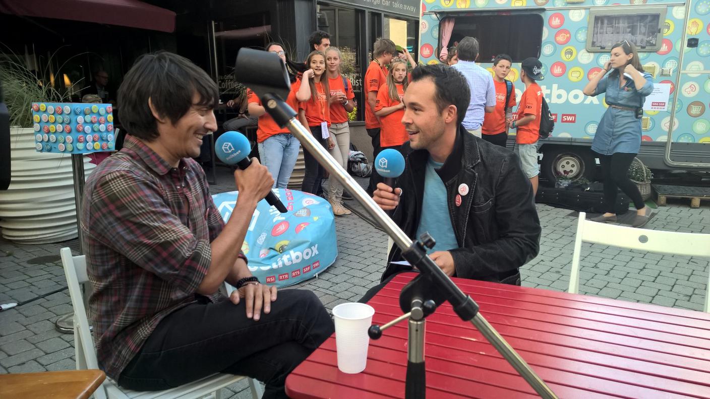 Mathieu Henderson intervista il cantautore vallesano