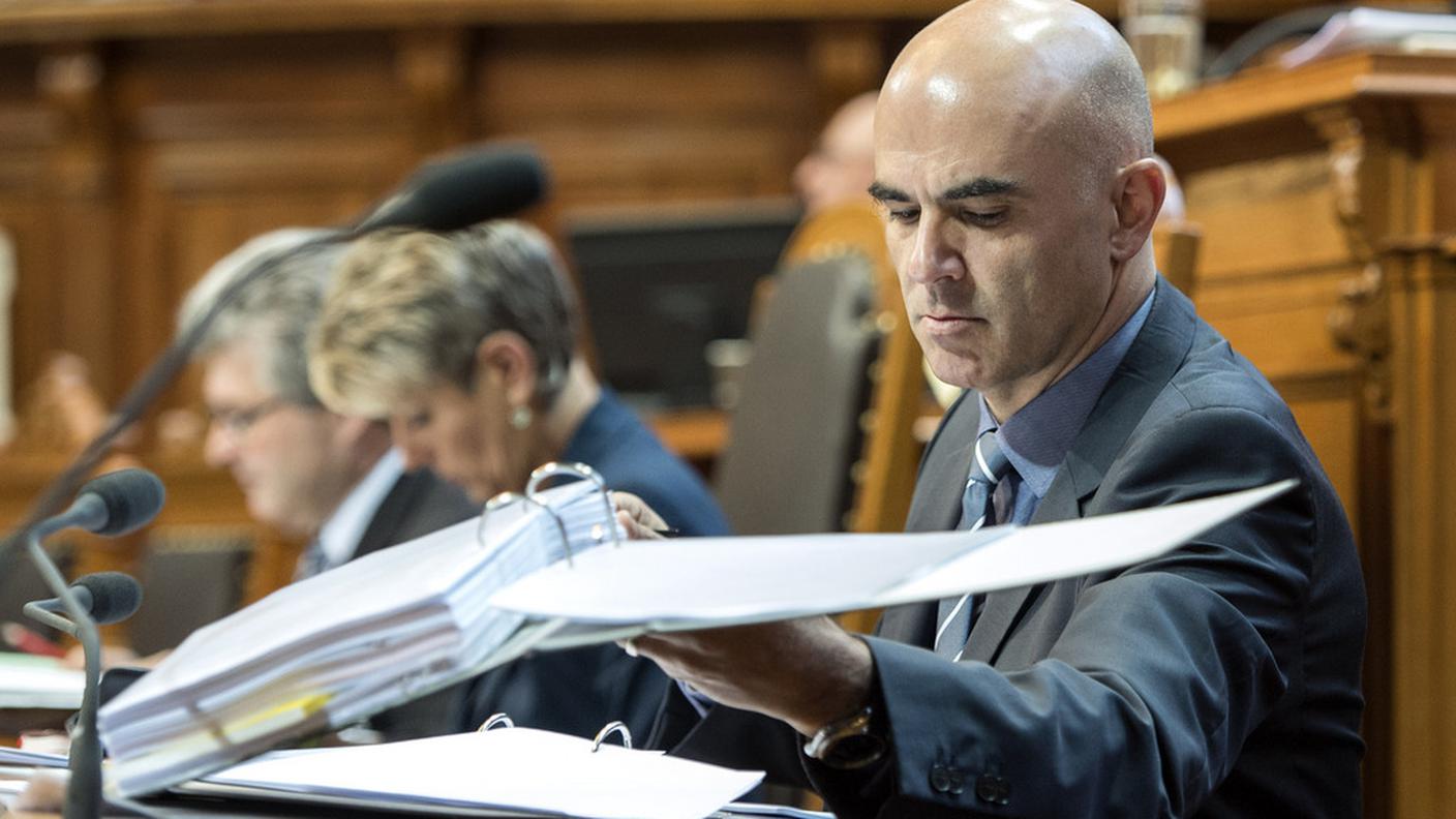 Il ''pacchetto'' di Alain Berset alla prova della Camera alta