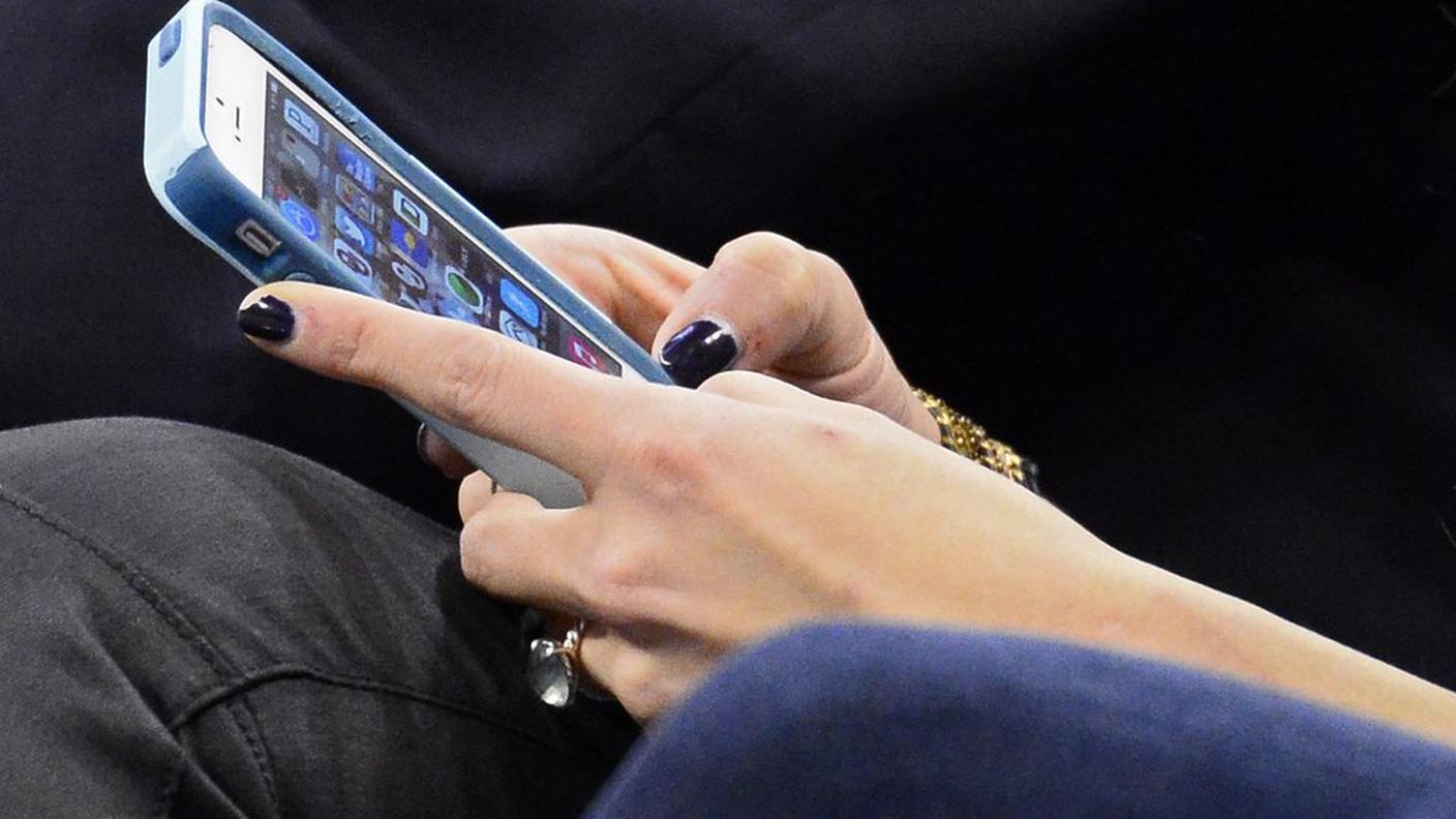 Più semplice intercettare conversazioni private