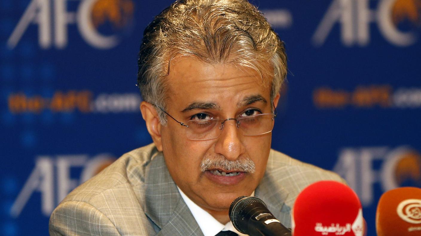 Sheikh Salman bin Ibrahim al Khalifa, 49enne del Bahrein, avrebbe già numerosi sostenitori ma sarebbe nel mirino della commissione etica della FIFA per violazioni dei diritti umani. Comunque uno dei favoriti