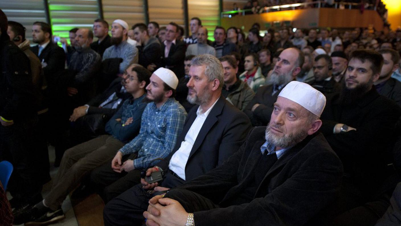 Mussulmani in congresso a Bienne nel 2011