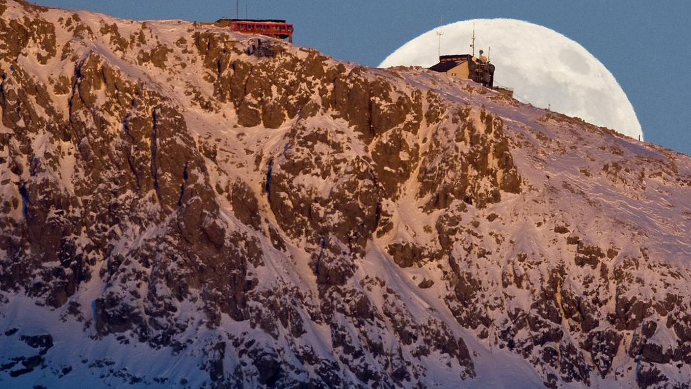 Le nevi eterne si fanno merce rara sul Weissfluhjoch