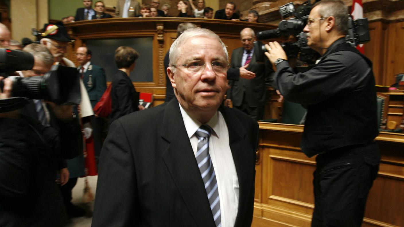 Blocher nel giorno della sua esclusione dal Governo, il 12 dicembre del 2007