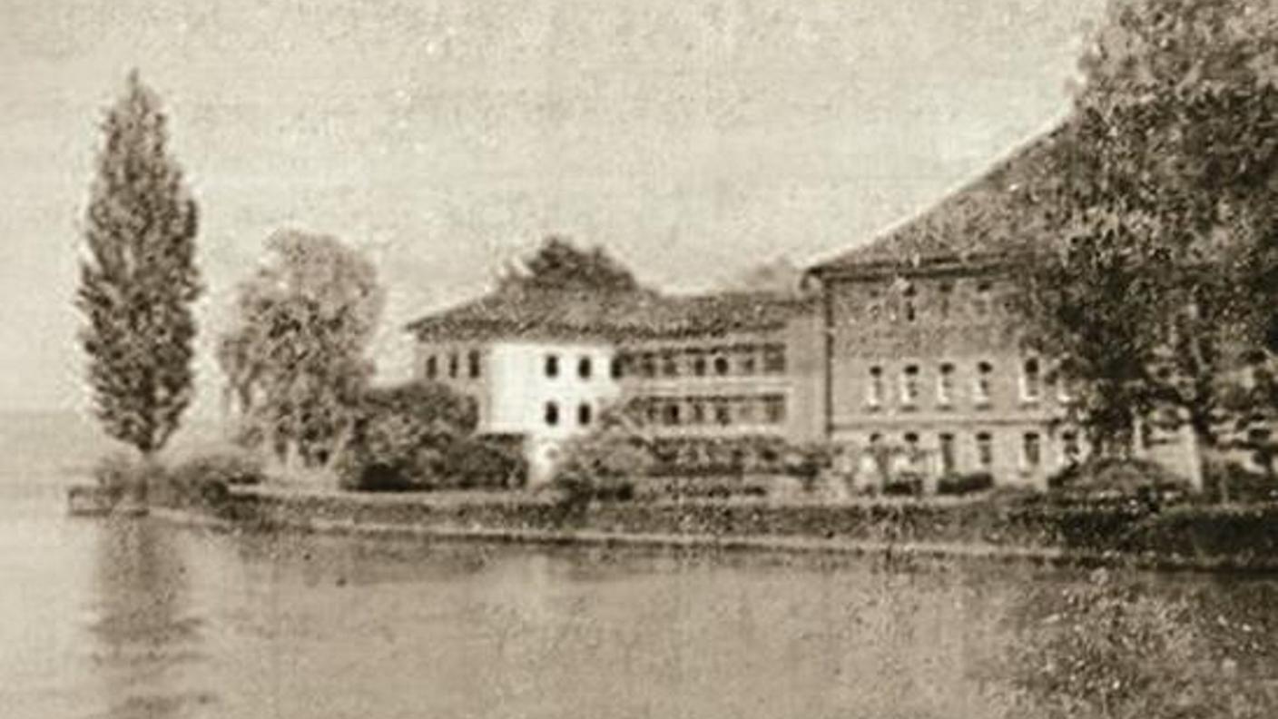 La clinica di Muensterlingen in una foto d'epoca