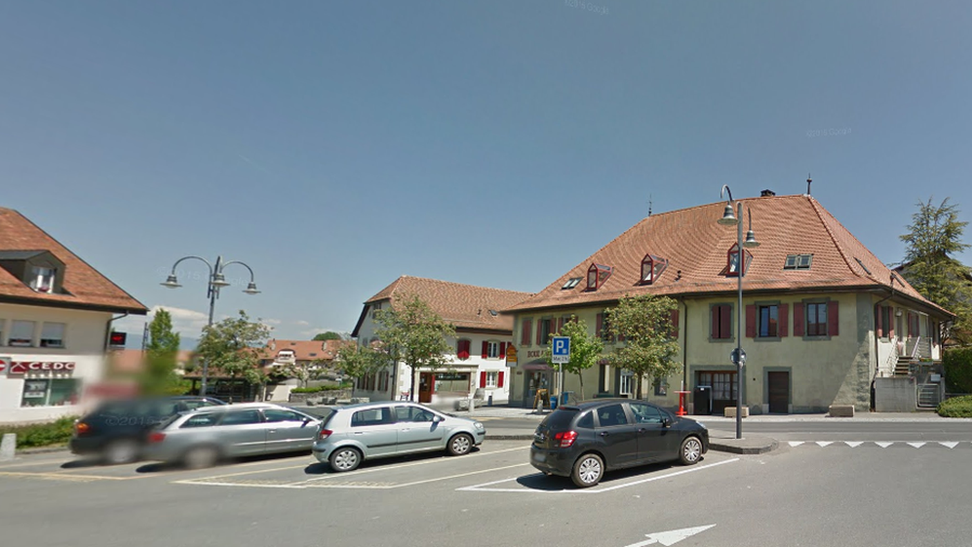 Il centro del villaggio di Sullens