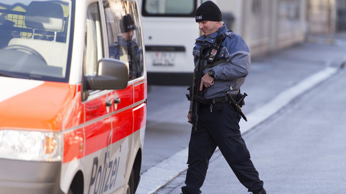 La polizia ha bloccato una zona del quartiere di Wiedikon