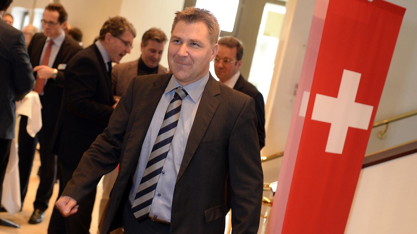 Brunner se ne va, Albert Rösti proposto come sostituto