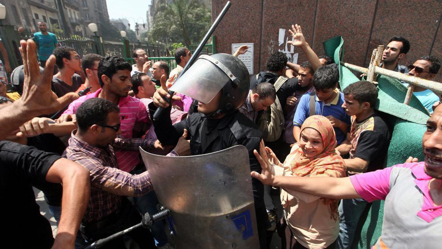 Pro-Morsi attaccati dagli oppositori 17.08.2013.JPG