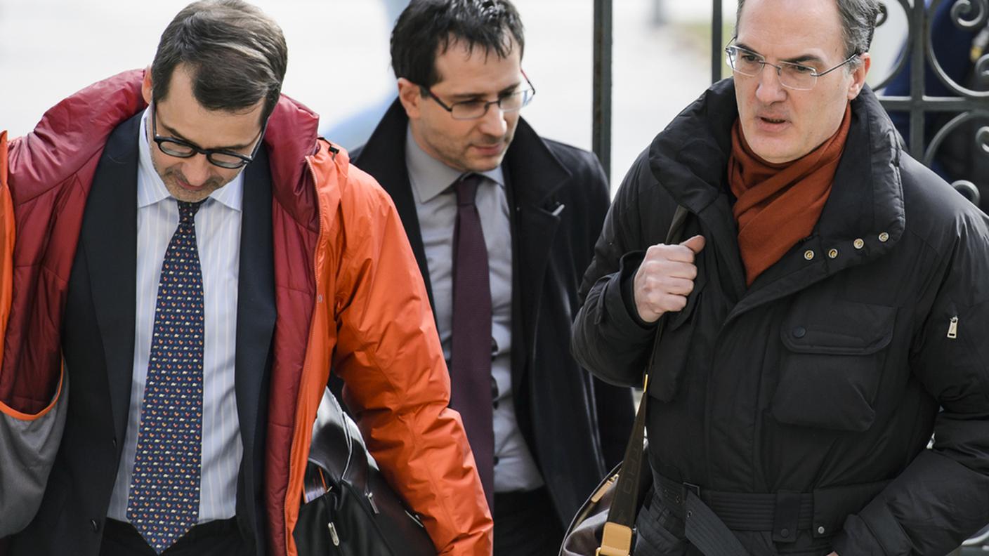Jacques Pittet, Yannick Sakkas e Xavier Oberson, i tre avvocati di Giroud