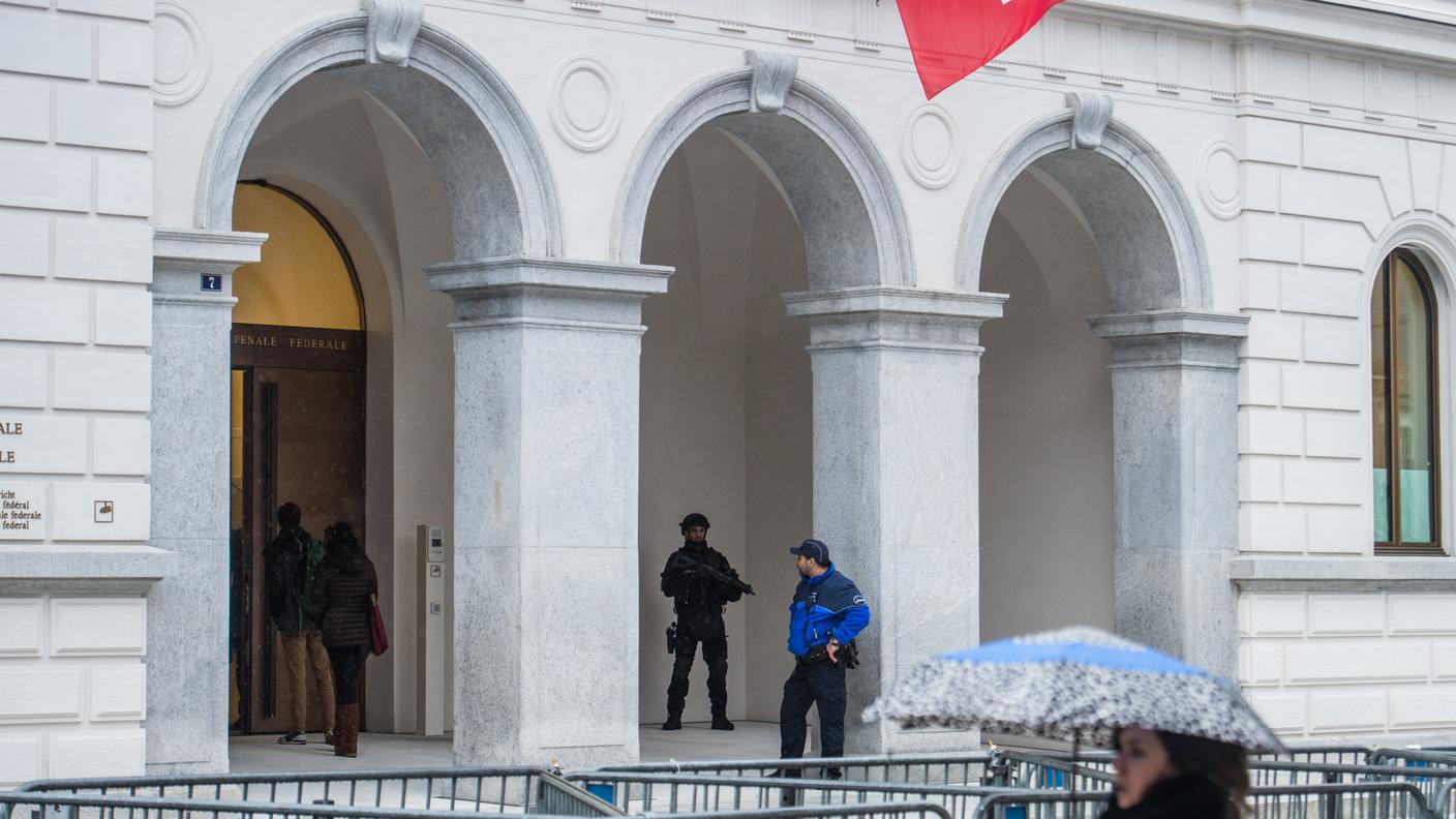 Sempre elevate le misure di sicurezza intorno alla sede del TPF di Bellinzona