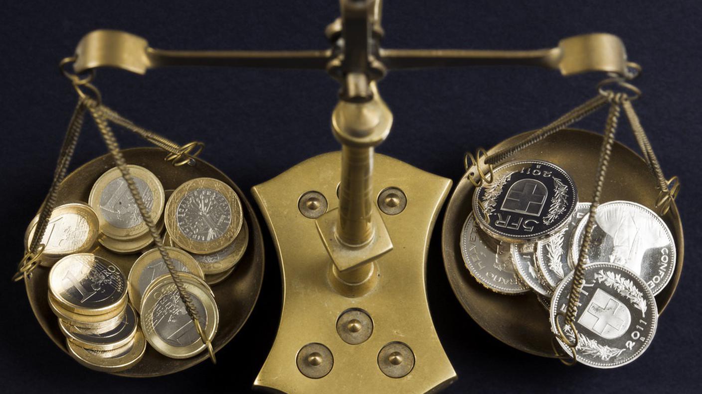 La fine del cambio minimo del franco rispetto all'euro ha rappresentato un duro colpo per le industrie rivolte all'esportazione, come quella orologiera