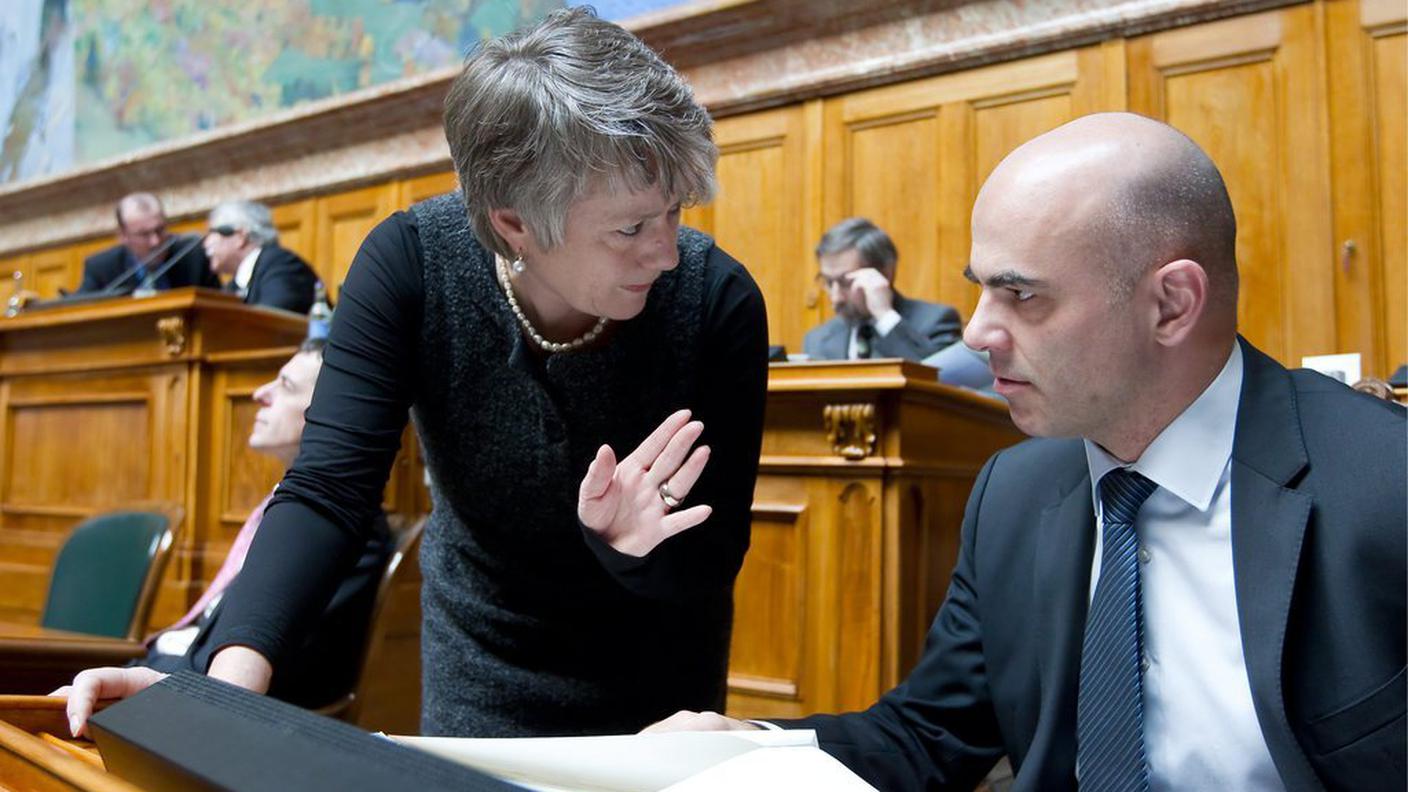 Jacqueline Fehr ed Alain Berset in Parlamento