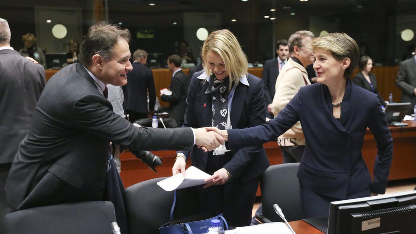 La stretta di mano fra Sommaruga e Fabrice Leggeri, direttore esecutivo del programma Frontex