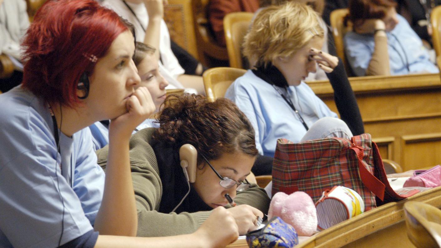 La sessione dei giovani è l'unico appuntamento federale, ma si svolge solo una volta all'anno