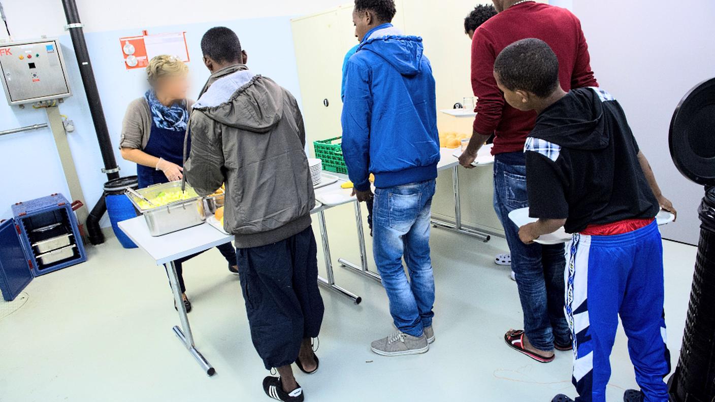 Le richieste d'asilo nei primi tre mesi del 2016 sono state 8'315