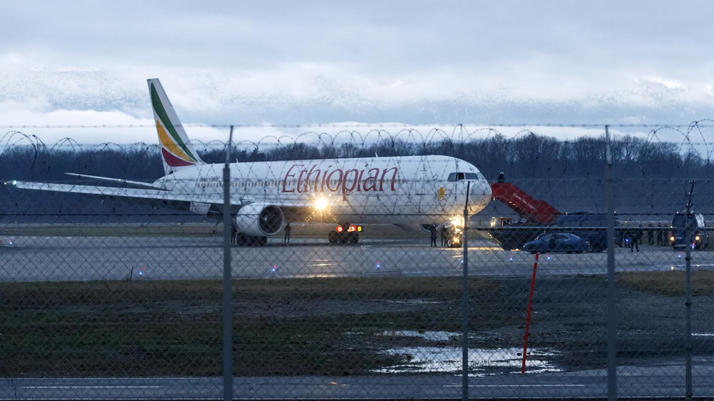 Dirottò l'aereo per chiedere asilo in Svizzera