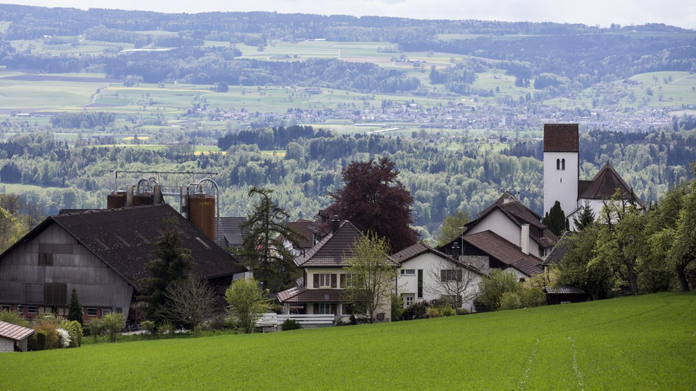 Oberwil-Lieli, comune di circa 2'100 abitanti