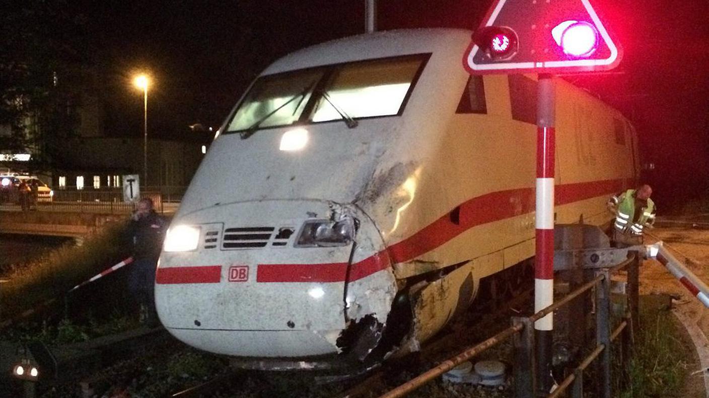 Il treno coinvolto nell'incidente