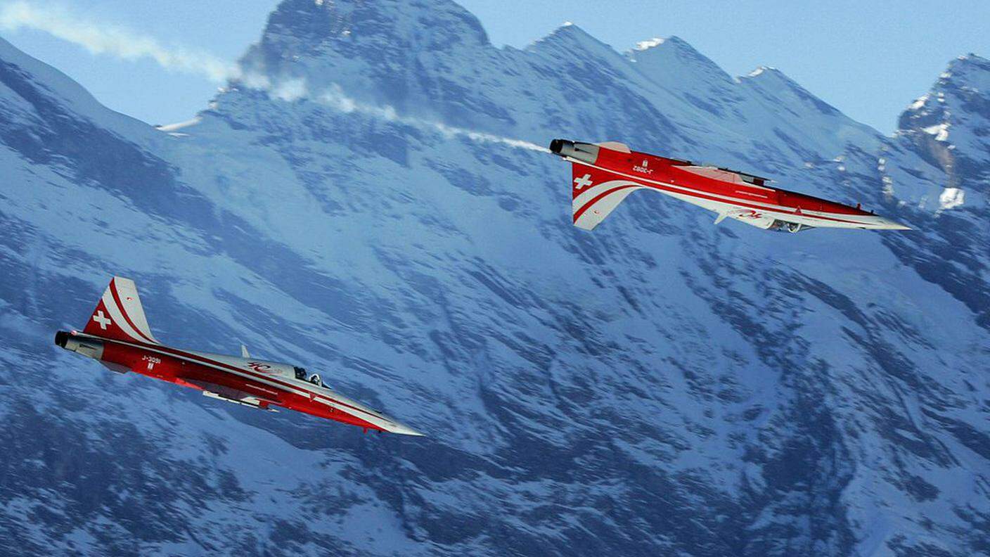 Due velivoli della Patrouille Suisse