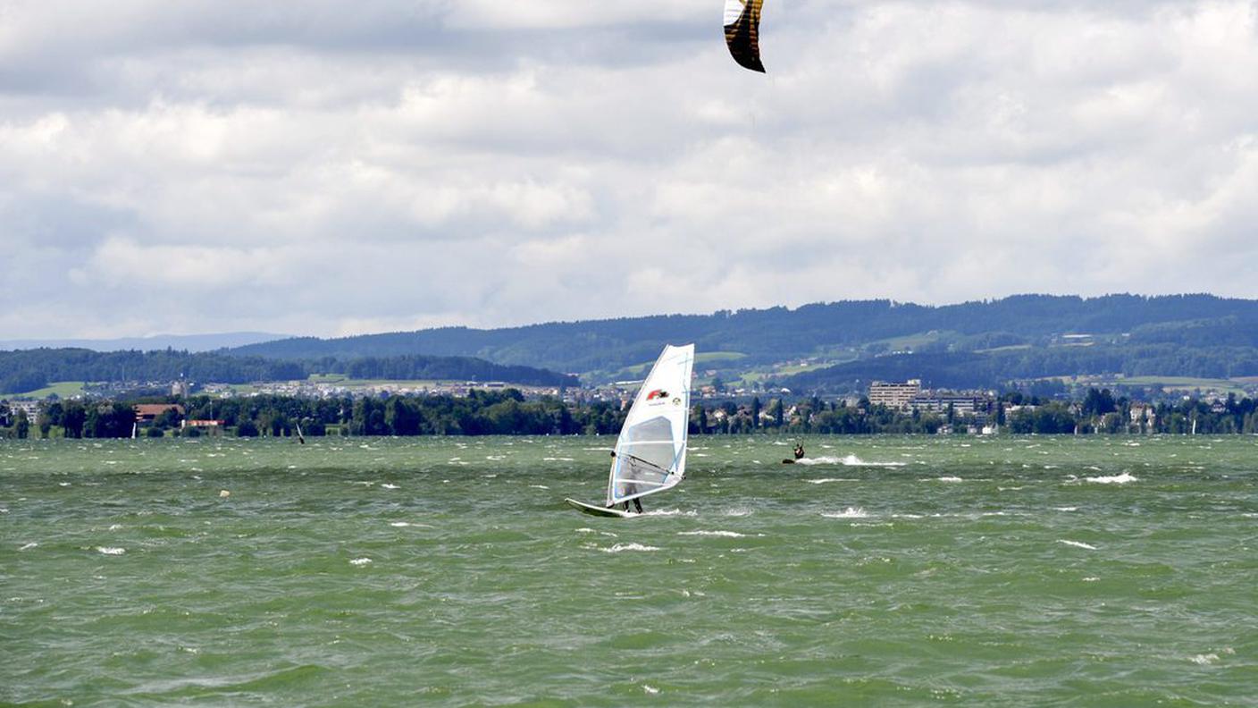 lago Sempach Lucerna (ky).JPG