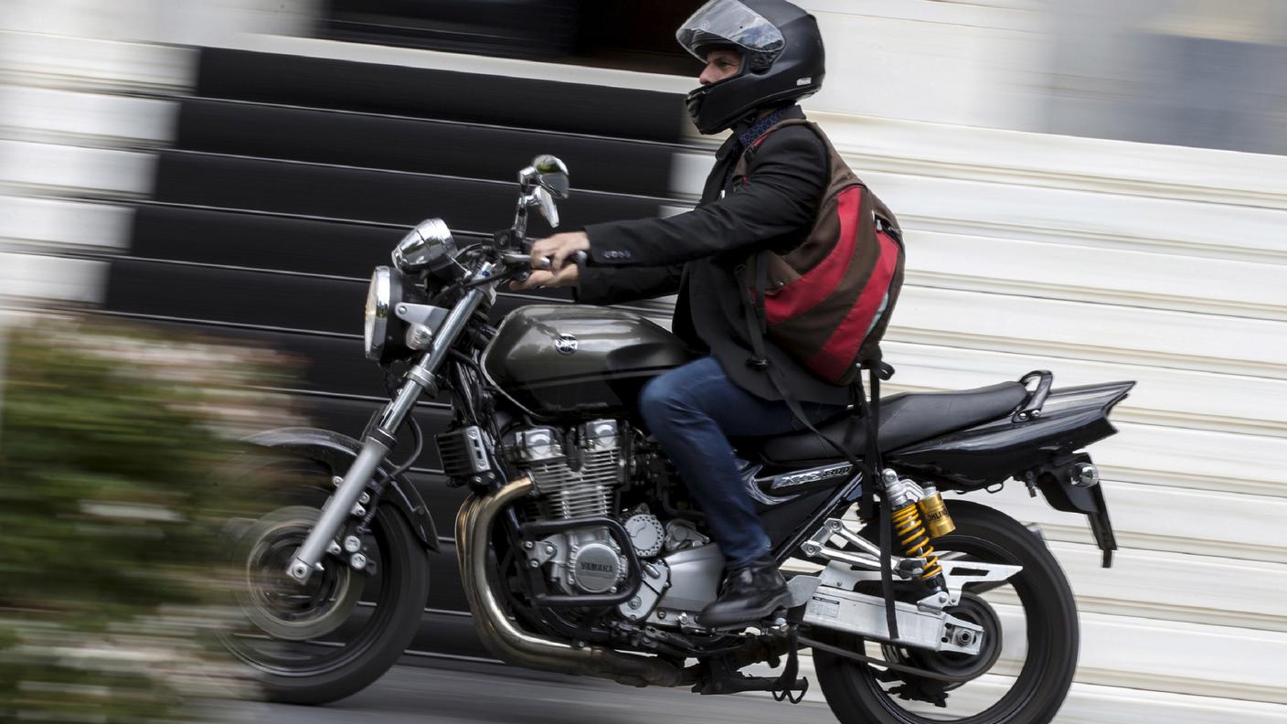 L'allievo conducente non è riuscito a controllare la potenza della moto