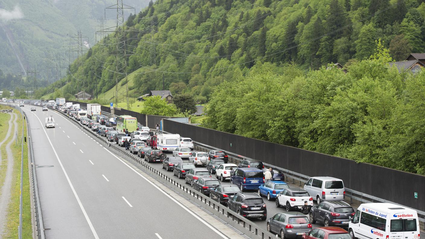 14 maggio 2016; tra Erstfeld e Göschenen