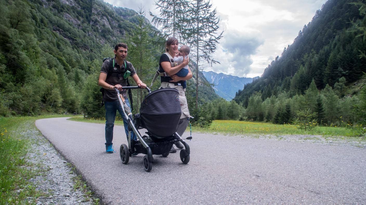 Famiglia a Vergeletto, Valle Onsernone